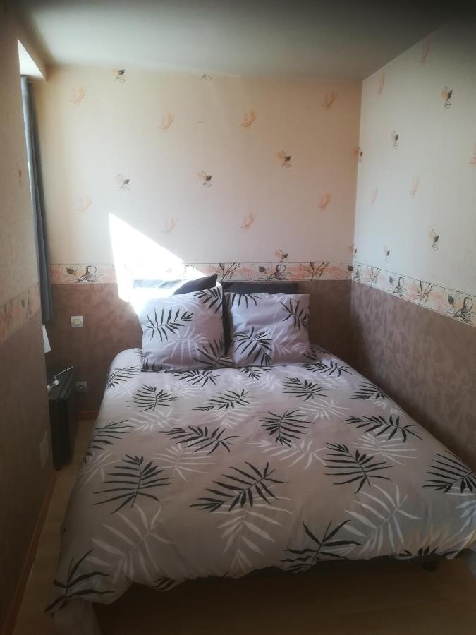 Chambre Double Avec Wifi 샤틀레로 외부 사진